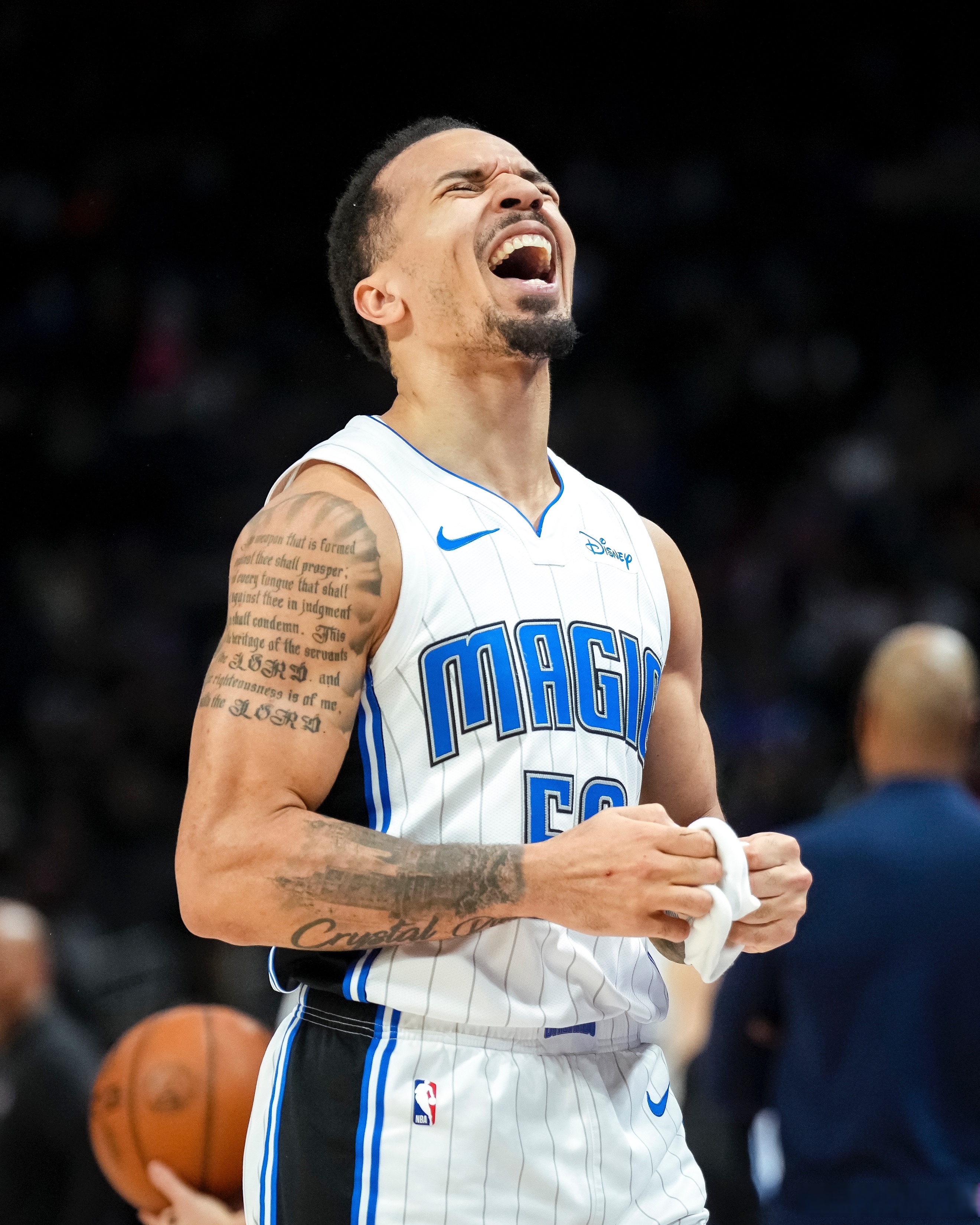  体育赛事暴力冲突事件频发亟需关注 