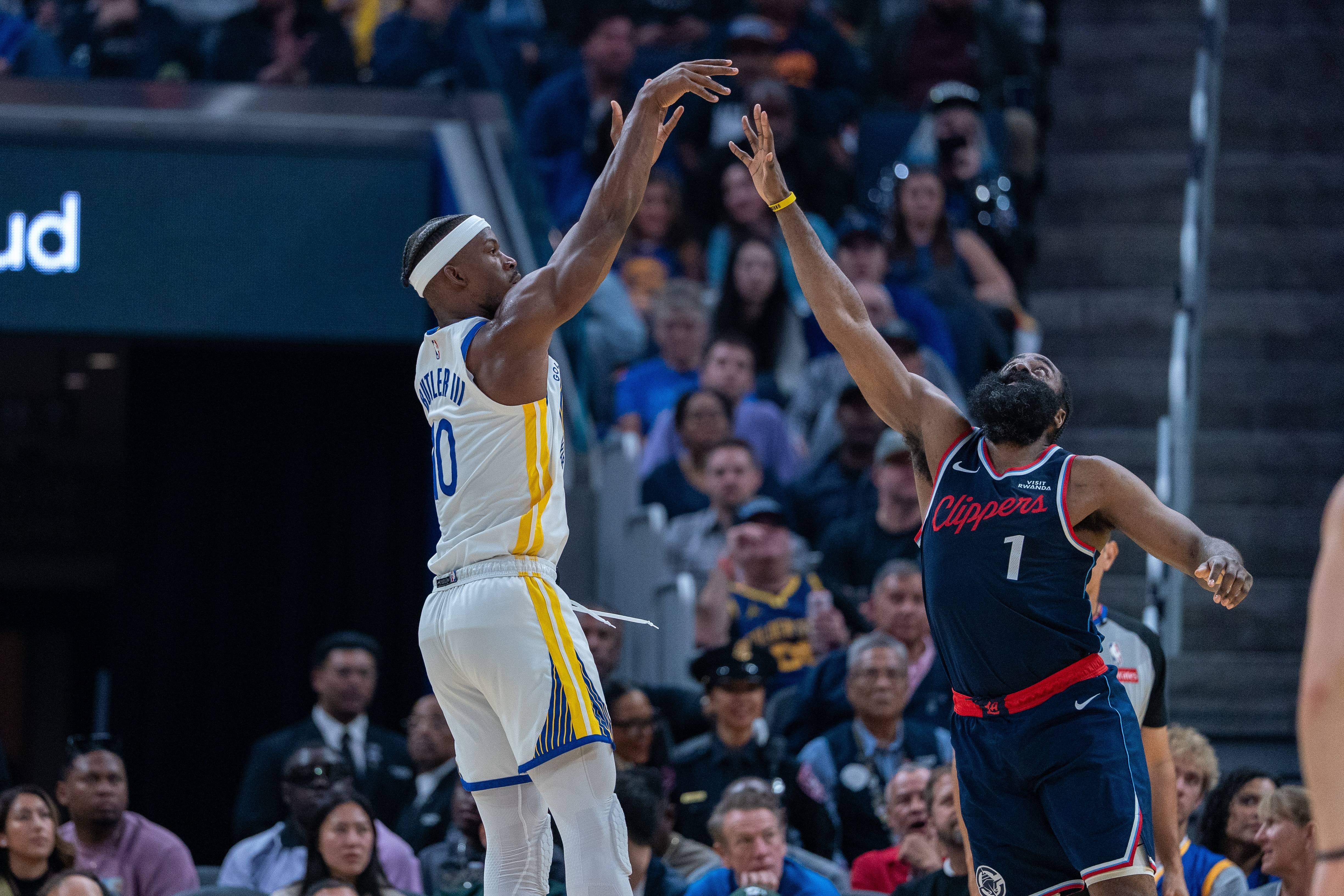  巴特勒在c9比赛中回归赛场,突破纪录引发热议的是谁 